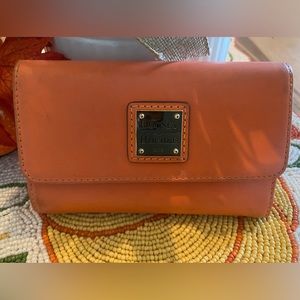 Saffiano leather Dooney and Bourke wallet